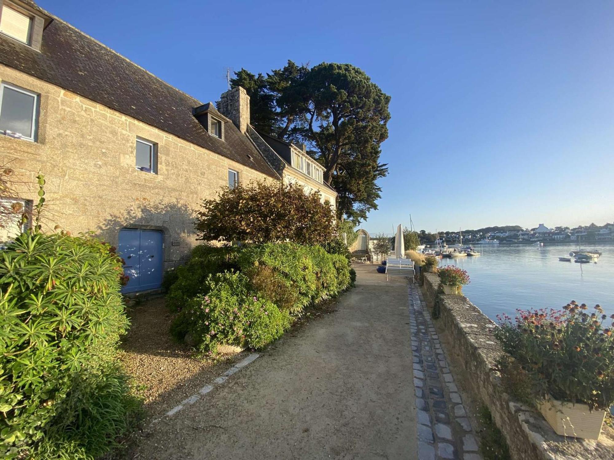 Combrit Sainte-Marine: T2 Duplex Renove Avec Jardin Prive Et Vue Sur Port - Fr-1-481-91 Apartment Luaran gambar